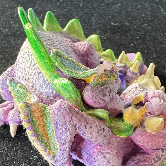 "Snoozy" figurine from The Franklin Mint's Mood Dragons collection - Picture 5 of 9